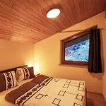 Molto Haus Apartment