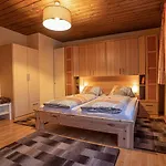 Molto Haus Апартаменты Раггаль