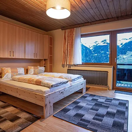 Apartment Molto Haus Raggal