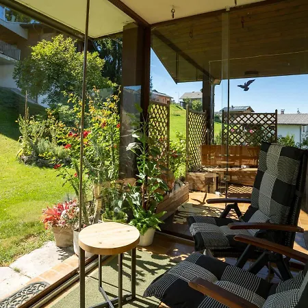 Molto Haus Apartment