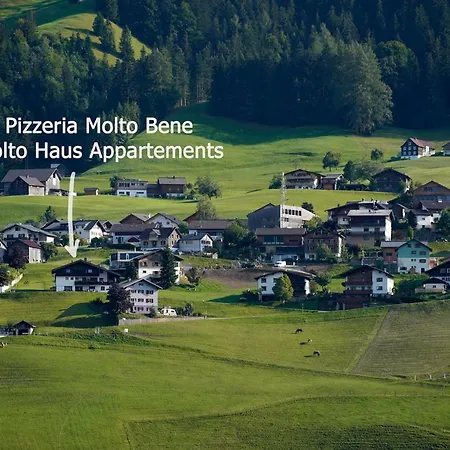 Molto Haus Apartment *